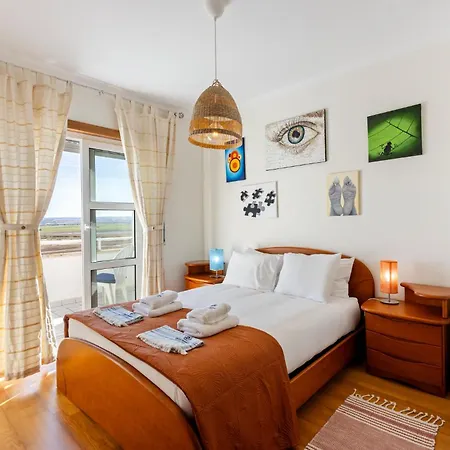 103 - Casa Lopes Lejlighed Ferrel (Leiria)