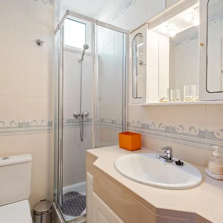 103 - Casa Lopes Ferrel (Leiria)