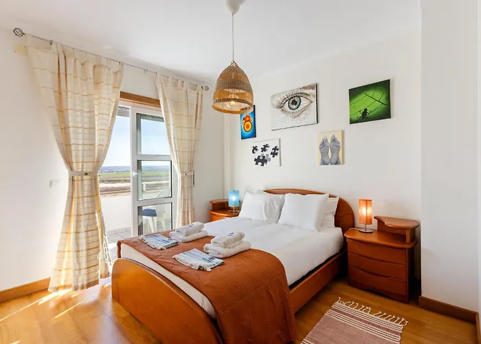 103 - Casa Lopes Lejlighed Ferrel (Leiria)